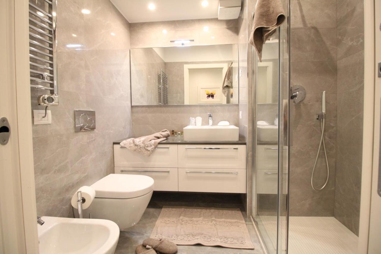 Casa Vacanze Residence Ideale Suites And Apartments Alassio Eksteriør billede