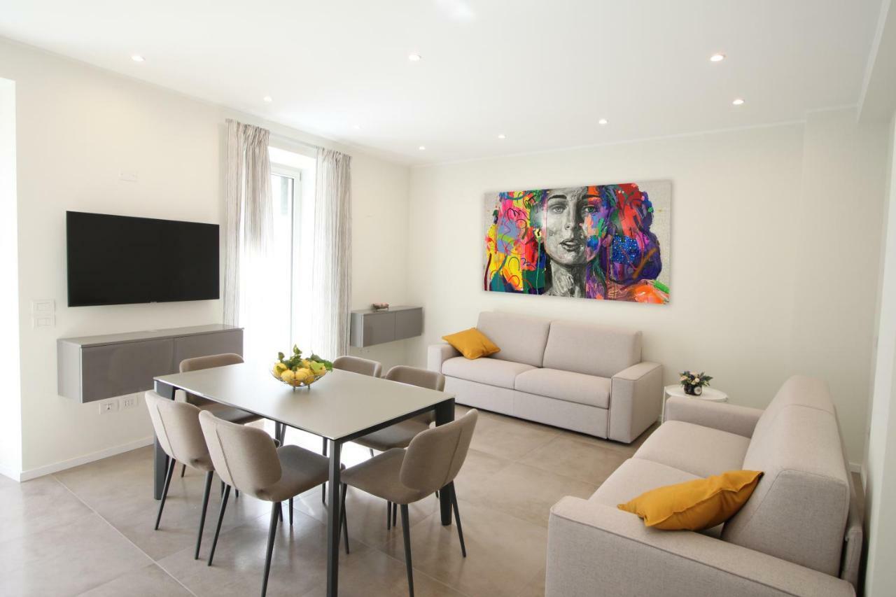 Casa Vacanze Residence Ideale Suites And Apartments Alassio Eksteriør billede