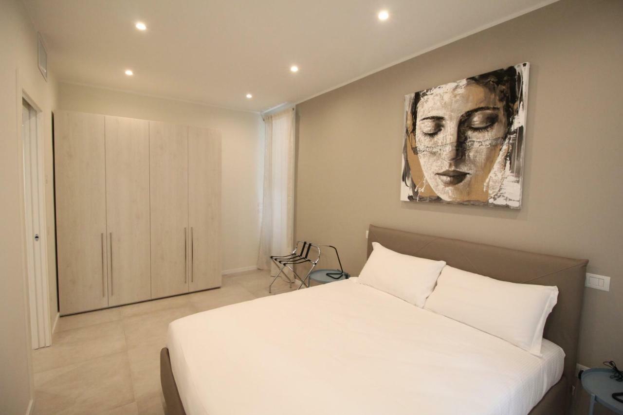 Casa Vacanze Residence Ideale Suites And Apartments Alassio Eksteriør billede